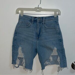 Hollister: Distressed Dad Shorts.
